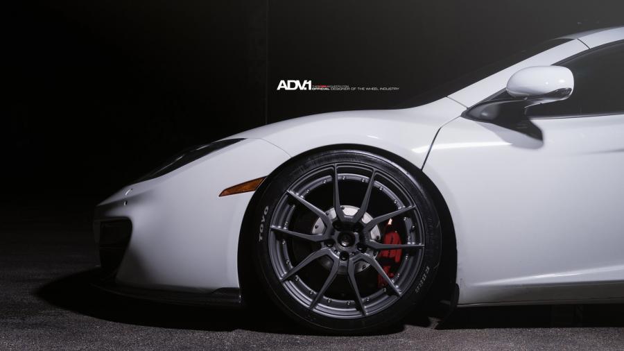 Детали экстерьера McLaren MP4-12C on ADV.1 Wheels (ADV5.0MV2CS) 2015 года  (фото 2 из 6)